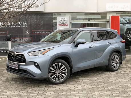 Toyota Highlander 2020 в Ужгороде