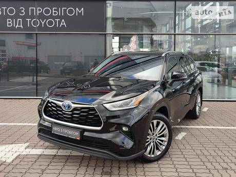 Toyota Highlander 2022 в Киеве