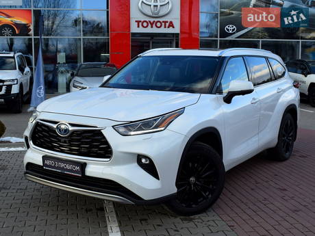 Toyota Highlander 2023 в Житомирі