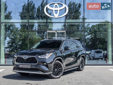 Toyota Highlander 2023 в Днепре