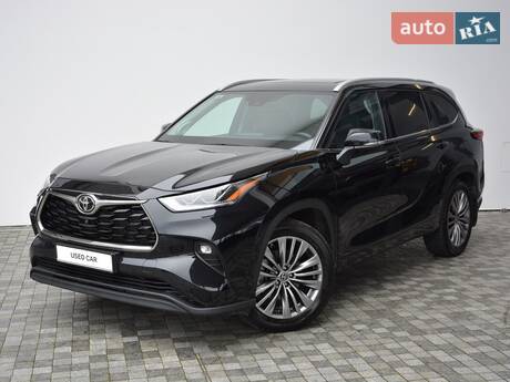 Toyota Highlander 2022 в Киеве
