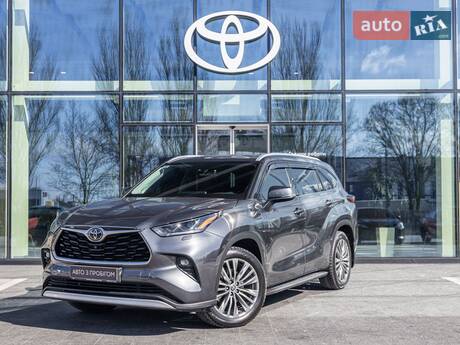 Toyota Highlander 2021 в Днепре