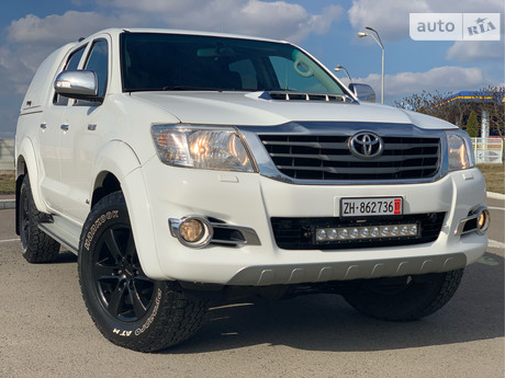 Toyota Hilux