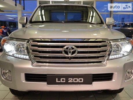 Toyota Land Cruiser 200