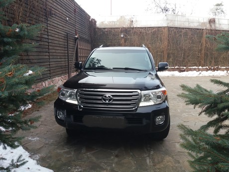 Toyota Land Cruiser 200 4.6 AT (309 л.с.) 2013