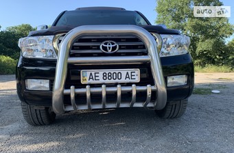 Toyota Land Cruiser 200