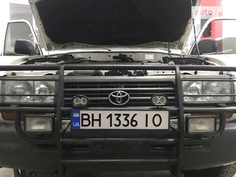 Toyota Land Cruiser 80