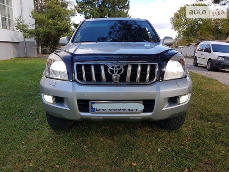 Toyota Land Cruiser Prado 120 2009