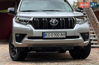 Toyota Land Cruiser Prado  2021