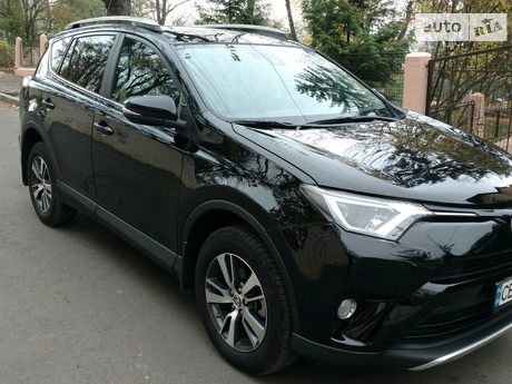 Toyota RAV4 2017