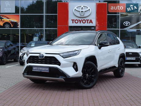 Toyota RAV4 2023 в Житомире