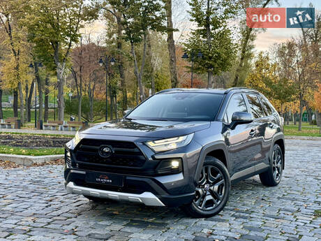 Toyota RAV4 2022 в Києві