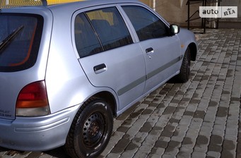 Toyota Starlet 1999