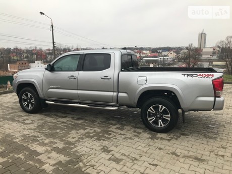 Toyota Tacoma 2016