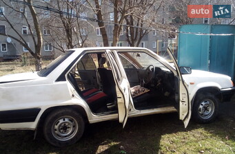 Toyota Tercel 1985