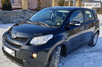 Toyota Urban Cruiser  2011