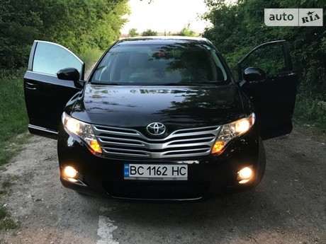 Toyota Venza 2.7 АТ (182 л.с.) 4WD 2012