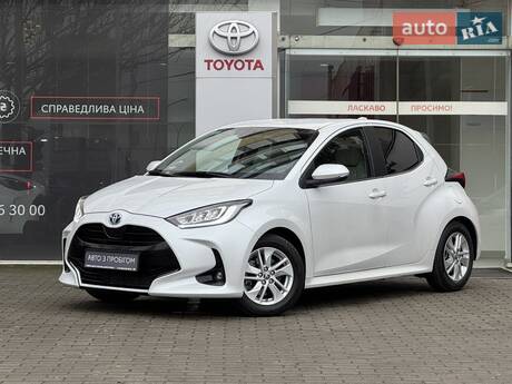 Toyota Yaris 2023 в Ужгороде