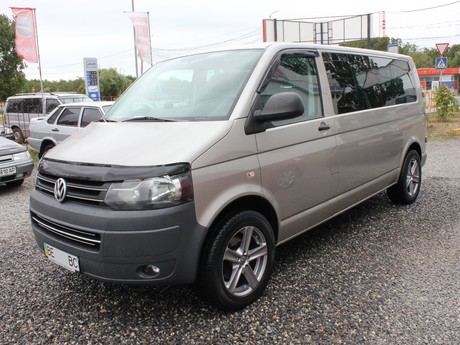 Volkswagen Caravelle