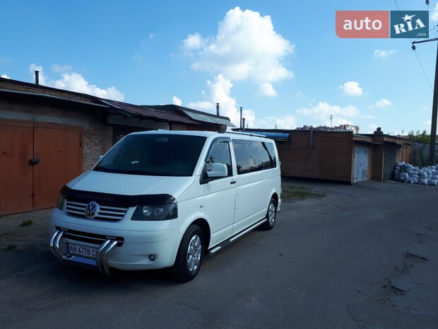 Volkswagen Caravelle