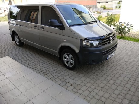 Volkswagen Caravelle 2015