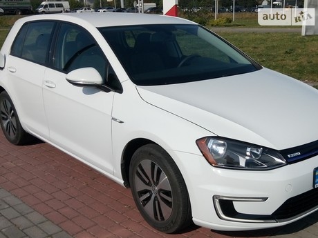 Volkswagen e-Golf 2016