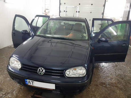 Volkswagen Golf IV