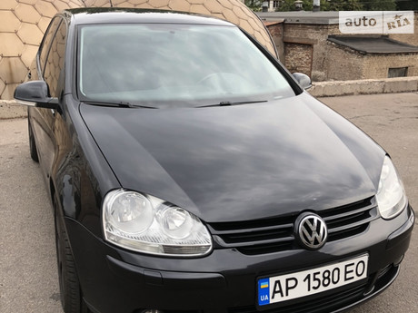 Volkswagen Golf V