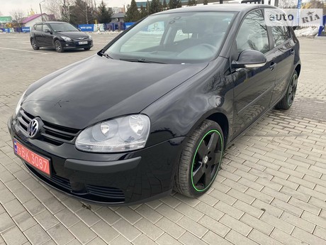 Volkswagen Golf V 2004