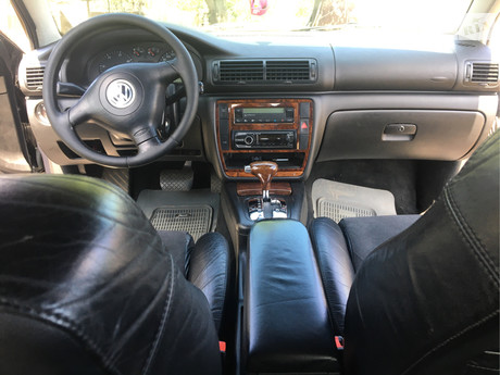 Volkswagen Passat B5 2000