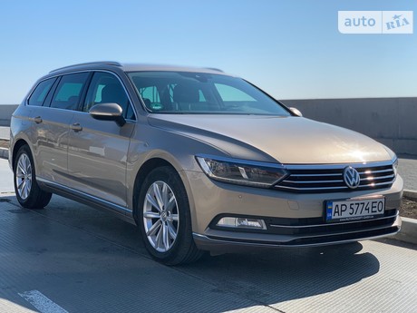 Volkswagen Passat B8 2015