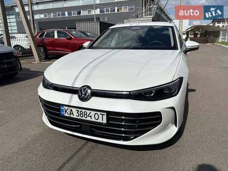Volkswagen Passat 2024 в Ивано-Франковске