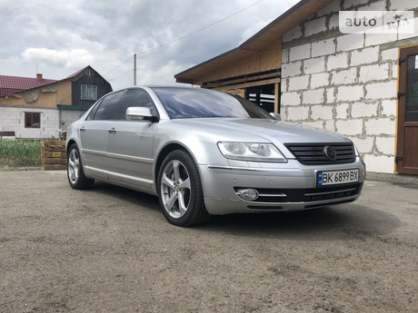 Volkswagen Phaeton 2004