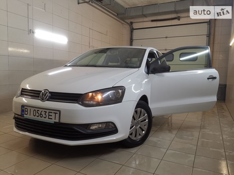 Volkswagen Polo 2015