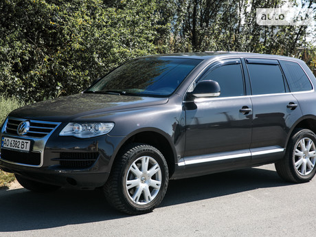 Volkswagen Touareg