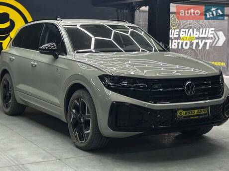 Volkswagen Touareg 2024 в Черновцах