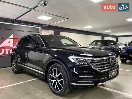 Volkswagen Touareg 2021 в Львове