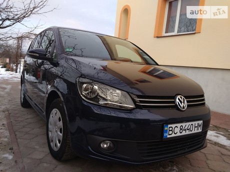 Volkswagen Touran 2012