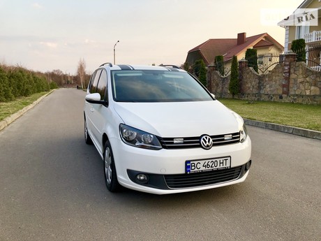 Volkswagen Touran