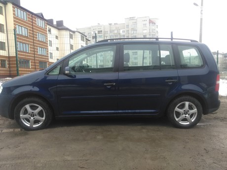 Volkswagen Touran