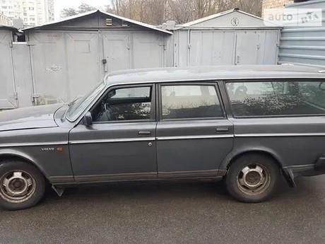 Volvo 240 1989