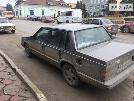 Volvo 740