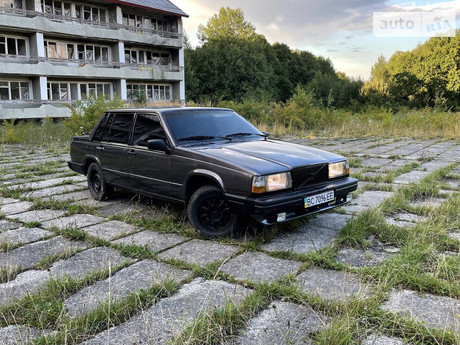 Volvo 740 1985