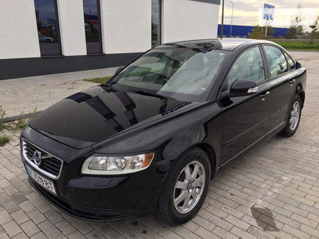 Volvo S40 2011