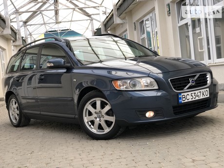 Volvo V50 2010