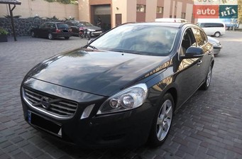 Volvo V60 1.6D MT (115 л.с.) Drive 2012