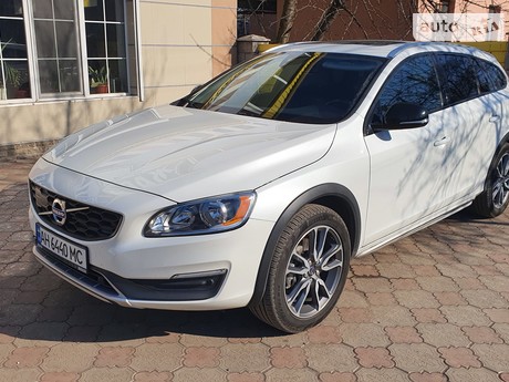 Volvo V60 2016