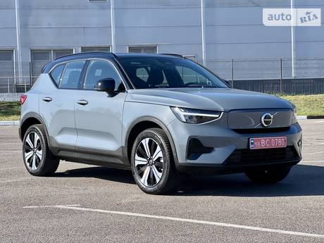 Volvo XC40 2023 в Рівному