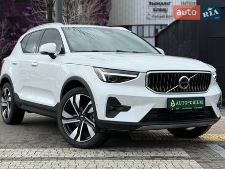Volvo XC40 2024 в Киеве