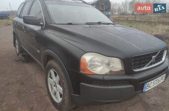 Volvo XC90  2004